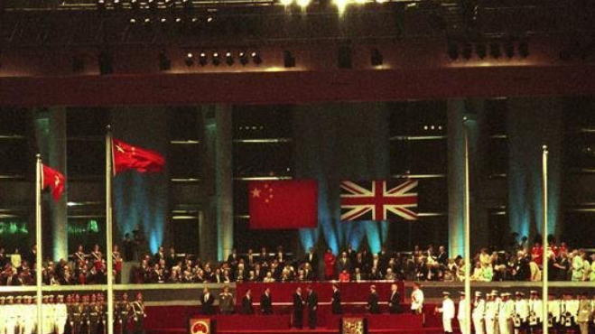 香港回歸前很多人移民嗎？為什么呢？